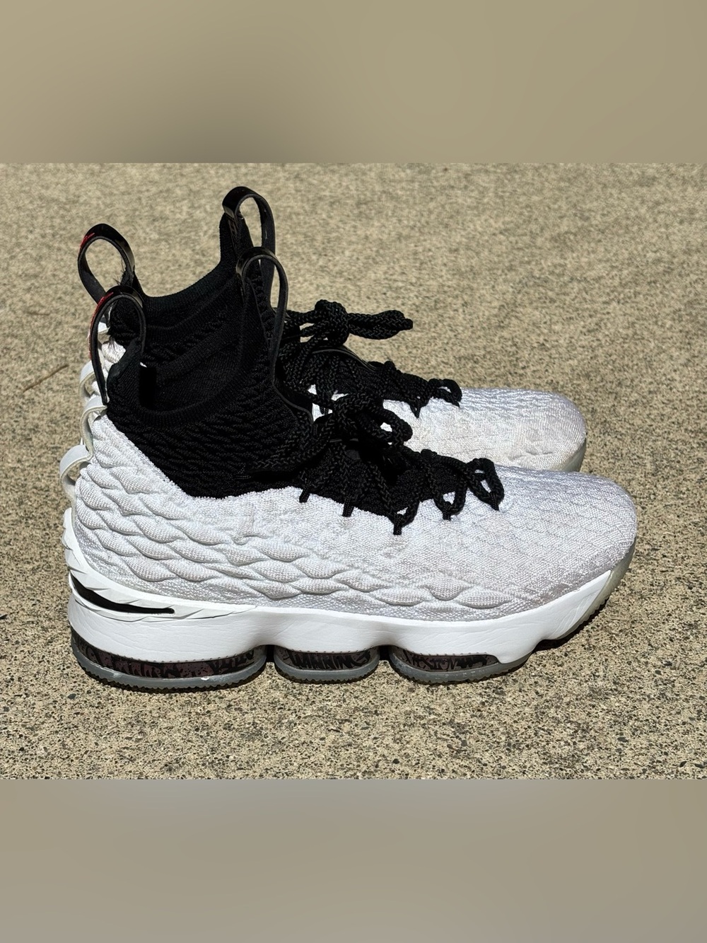 Nike LeBron 15 Graffiti GS 6Y White Black Basketball Sneakers - Picture 3 of 15